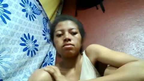henitsaldy online show from May 25, 3:23 am