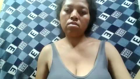 henitsaldy online show from September 12, 7:05 pm