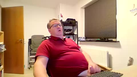 henrikrp1971 online show from December 20, 6:37 pm