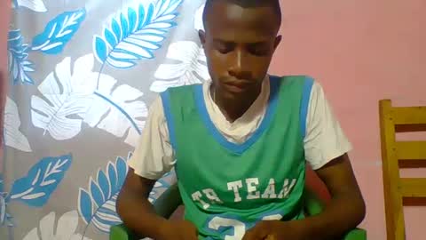 Adrian Honey online show from February 18, 4:37 am