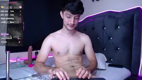 Henry   online show from November 7, 7:33 am