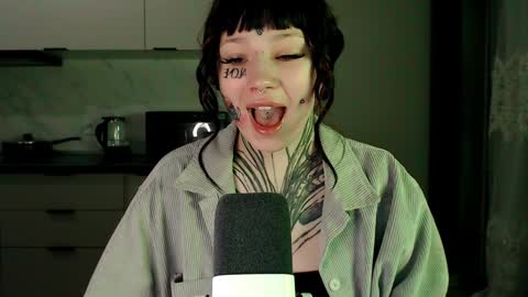 dirty Diana online show from February 4, 10:24 pm