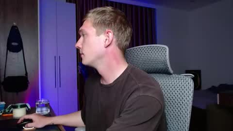 Gregblonde  Alextattoo online show from October 6, 2:13 pm