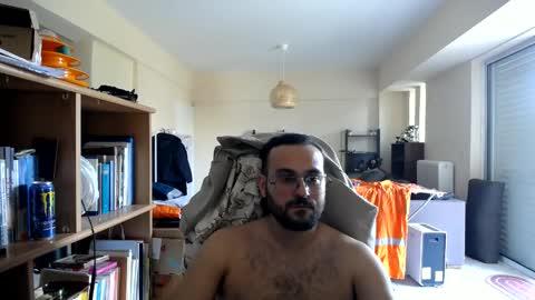 YourGuy online show from June 7, 1:05 pm