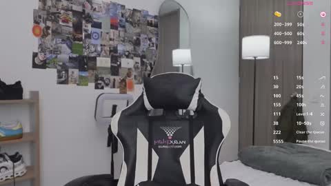 hey_cesard online show from November 5, 3:36 pm