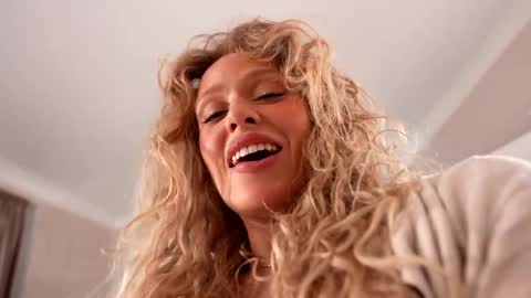 Alina online show from May 14, 4:05 pm