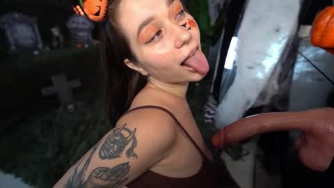 Li online show from October 26, 1:39 am