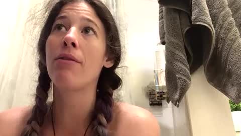 FlexieFae online show from September 14, 8:10 pm