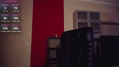 Lina online show from October 25, 9:08 am