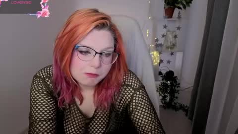 Kitty online show from May 17, 10:52 pm