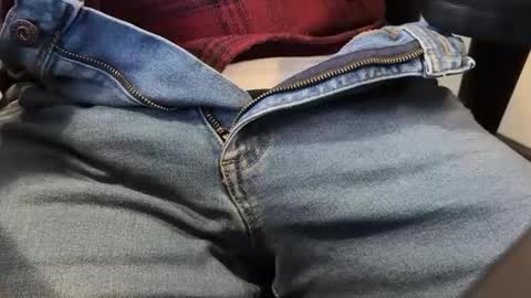 hifrommn1 online show from September 26, 4:26 pm