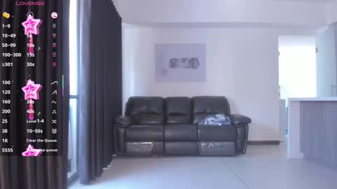 LUNA new account  FOLLOW ME online show from February 11, 2:43 pm