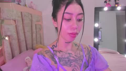 LUNA new account  FOLLOW ME online show from May 10, 1:12 am