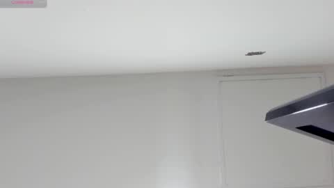 hilary_tailor online show from January 8, 11:38 am