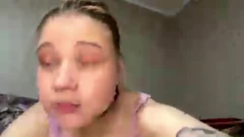 Julia online show from June 4, 1:39 pm