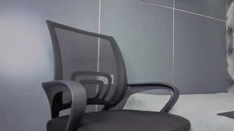  Hillary  online show from January 13, 8:49 pm