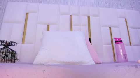 Hillary online show from January 13, 1:30 pm