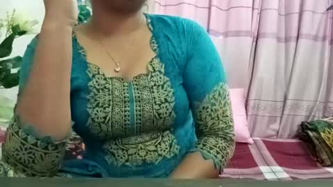 himuhimu22 online show from March 9, 3:05 pm