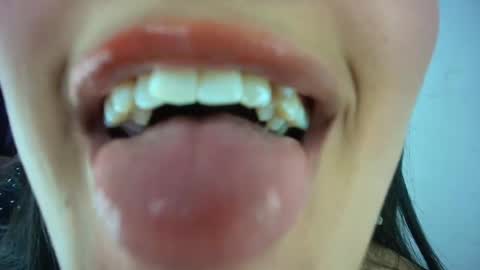 hinata online show from February 4, 9:08 pm