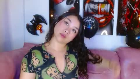 hinata lee online show from October 10, 10:25 pm