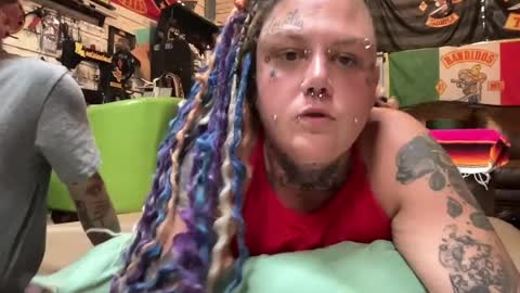 hippiebayoubeauty online show from July 2, 7:24 am