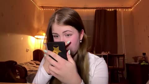 I am Amy ntmu Lets hit 10 Thumbs Up together online show from February 22, 7:27 pm