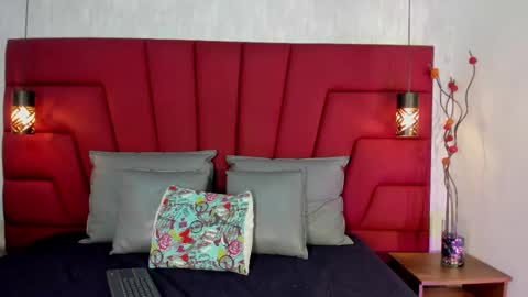 Hisoka online show from September 22, 11:47 am