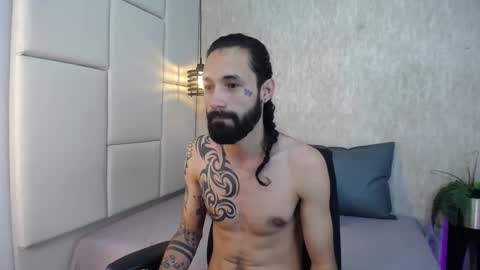 Hisoka online show from March 5, 8:18 pm