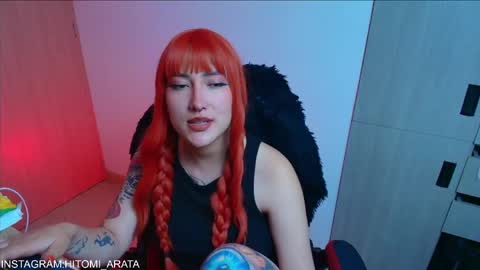 Hitomi Arata online show from May 9, 9:43 pm
