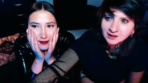 Hitomi Arata online show from September 14, 8:43 pm