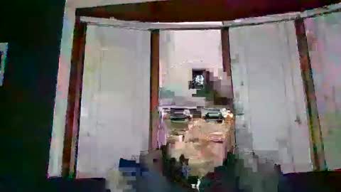 holden_minutz online show from November 19, 10:14 am