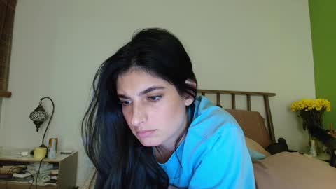 hollyshit_ online show from March 16, 1:53 am