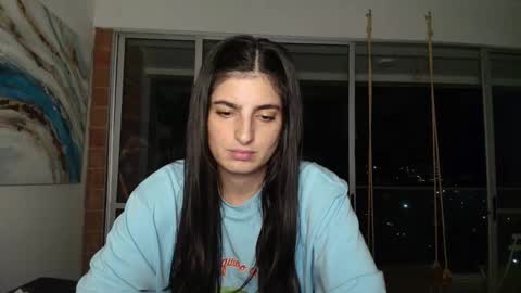 hollyshit_ online show from March 14, 2:04 am