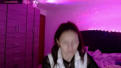 Juli online show from September 18, 2:48 am