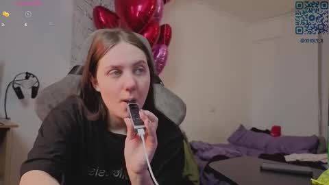 Kviki online show from February 17, 3:27 am