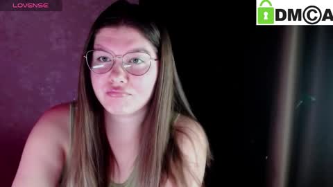 Snapshot of holy_michela chatting on October 24, 3:07 am Welcome guys  Pleasure to see you all here  My name is MichaelaTip menu is active Private is open  online show from October 24, 3:07 am