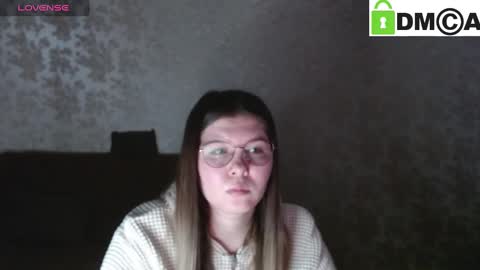 Snapshot of holy_michela chatting on March 5, 11:06 am Welcome guys  Pleasure to see you all here  My name is MichaelaTip menu is active Private is open  online show from March 5, 11:06 am