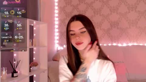 Mia online show from September 18, 4:16 am