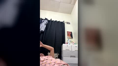 honebabe online show from April 17, 7:00 am