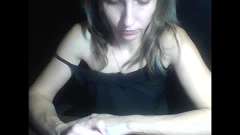 honey0bunny35 online show from December 8, 7:43 pm