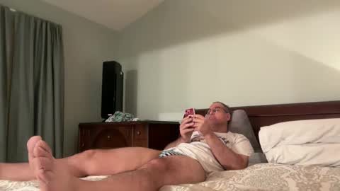 Snapshot of honey_man14 chatting on October 22, 10:00 pm honey_man14 online show from October 22, 10:00 pm