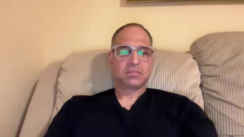 honey_man14 online show from March 26, 8:08 am