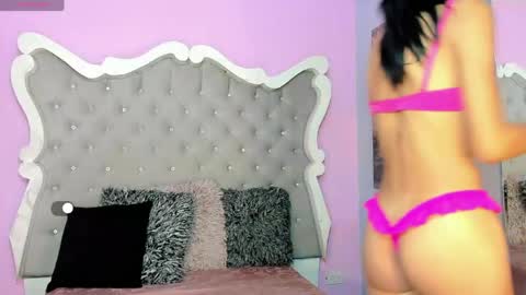 honey_moontsts online show from May 15, 12:13 pm