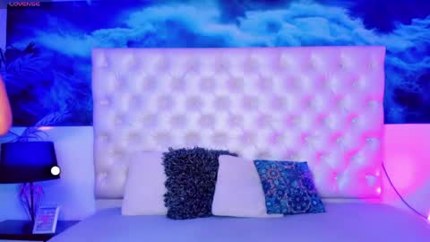 honey_moontsts online show from May 28, 12:03 pm