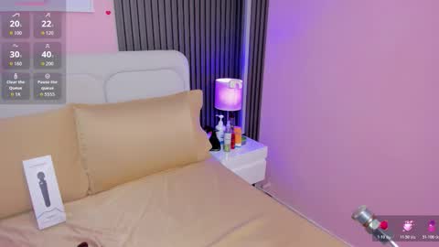 honey_sofii_ online show from March 22, 11:25 am