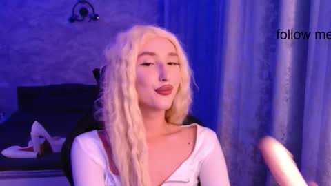 honey_sunset online show from November 6, 5:27 pm