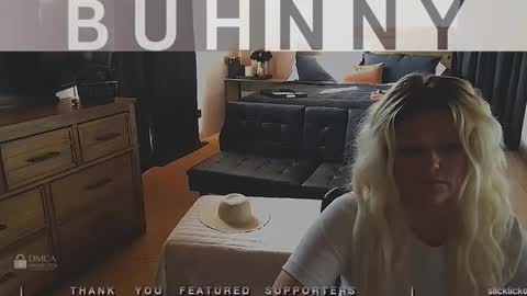 honeybuhnny online show from May 25, 1:34 am