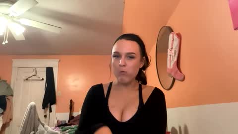 HoneyDrippinBunny online show from February 15, 2:58 am