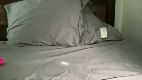 honeylaila online show from February 25, 10:13 pm