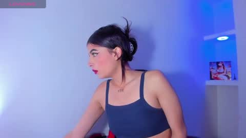HONEY LUXE online show from May 26, 4:29 am